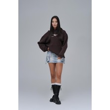 Saw Urbanity Calligraphy Carpet Oversize Sweatshirt Kadın Kahverengi