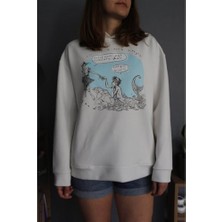 Beyaz Hoodie - Bir Rakı Balık Hikayesi