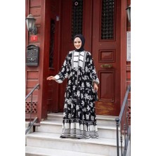 Tesettür Diyarı Oversize Viskon Desenli Tesettür Elbise- Siyah Standart (36-44 Beden Uyumlu)