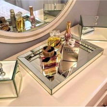 UltraMint Şık ve Zarif Aynalı Tepsi, Dekoratif Kullanıma Uygun Aksesuar