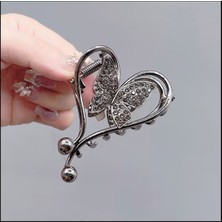 TrendyChic Taşlı Kelebek Detaylı Kalp Şeklinde Mandal Toka