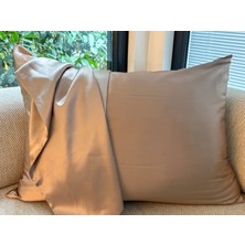 ICON SILK 'Sleep&Glow' %100 Saf Ipek Fermuarlı Yastık Kılıfı 1 Adet (Light Gold)