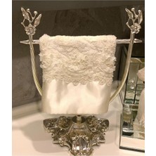 UltraMint Şık ve Fonksiyonel Pirinç Işlemeli Havluluk, Banyonuza Zarafet Katacak