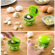 2 Farklı Bıçaklı Hazneli Kapaklı Pratik Sarımsak Soğan Rendesi ( Lisinya )