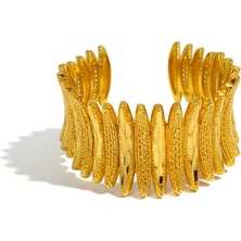 Lunel Accessory Kalın Altın Kaplama Kelepçe Bilezik – Modern Desenli Gösterişli Kadın Bileklik