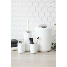 UltraMint Banyo Aksesuar Seti, 4'lü Beyaz Çöp Kovası Takımı, Şık ve Pratik Tasarım