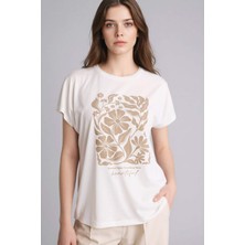 DeFacto Bisiklet Yaka Çiçekli Kısa Kollu Tişört G8804AX26SP