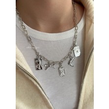 Aksesuaris 5'li Charm Gümüş Renk Kolye