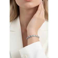 Eva Takı Store Çiçek Model Elmas Görünümlü Silver Renk Bileklik