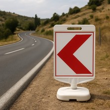 Zeplin ZT956 – Tehlikeli Viraj / Kare Uyarı Levhası