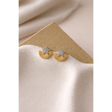 Nora Vıp 14K Altın Işıltılı Yıldız ve Güneş Işığı Detaylı Küpe Gold-Silver