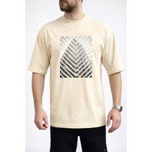 Caddekombin Erkek V-Şekilli Şerit ve Bina Görseli Baskılı Bisiklet Yaka Bej T-Shirt
