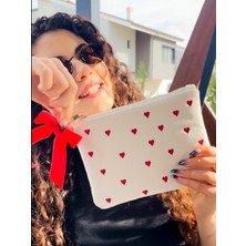 CIGDEMCALISKAN Full Of Love Kalpler Nakışlı Kadife Clutch - Makyaj Çantası