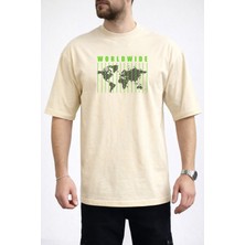 Caddekombin Erkek Yeşil Çizgili Dünya Haritası Baskılı Bisiklet Yaka Bej T-Shirt
