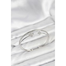 Efe Avm Yonca Model Pirinç Gümüş Renk Kadın Bileklik - Lisinya