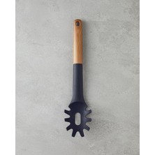 Hype Store English Home Ciara Plastik Patates Ezici Mutfak Gereci 31 cm Siyah