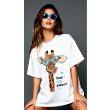 Dune Gıraffe Blue Oversize 2 Iplik Pamuk Baskılı Beyaz T-Shirt