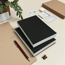 Hype Store Fark Tanıtım Özel Tasarım Siyah Kraft Kapaklı A5 Çizgisiz Defter - 180 Derece Açılabilir, Sırtı Diki