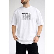 Caddekombin Erkek Dünya Haritası ve Dikey Çizgi Tasarımlı Bisiklet Yaka Beyaz T-Shirt