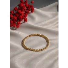 Nora Vıp 14 K Yıldız Figürlü Kadın Bileklik Gold