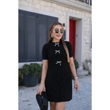 Kadın Kısa Kollu Bisiklet Yaka Önden Fiyonk Detaylı Ithal Krep Elbise