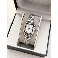 Ferro Gümüş Çelik Kordon Kadın Kol Saati FM88282A-A 2 Yıl Garantili 3 Atm Su Geçirmez Hediye Paketli