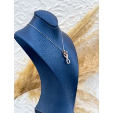 Livora Jewelry 925 Ayar Gümüş Rose & Beyaz Özel Tasarım Sonsuzluk Kolye – Taşlı Zarif Kadın Kolye