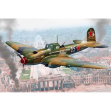 Academy 12357 1/48 Il-2m3 (Berlin 1945) Savaş Uçağı, Plastik Model Kiti