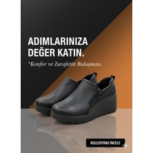 Tamdabu Ayakkabı Hakiki Deri Siyah Dolgu Topuk Garnili Ortopedik Kadın Ayakkabı  TMD202528