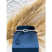 Livora Jewelry 925 Ayar Gümüş Spor Düğüm Modeli Zarif Kadın Bileklik – Minimal, Şık ve Günlük Kullanıma Uygun Hediyelik Bileklik