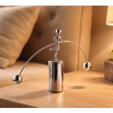 Aksesuar Kuşu Newton Balans Denge Topu Halter Adam Sarkaç Beşiği Ev Ofis Masa Dekoratif Biblo