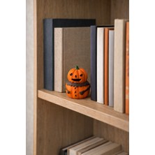 Pumpino El Yapımı Beton Balkabağı Figürü – Dekoratif Masa Üstü Aksesuarı (6 Cm)