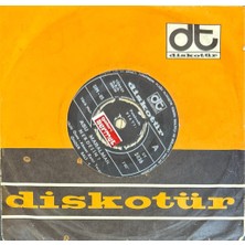 Kadıköy Plak Kulübü Asu Maralman – Nerdesin / Bir Görsem Ölmeden 45'lik