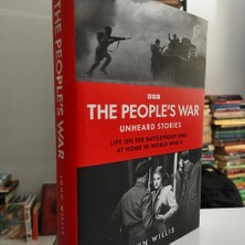 Bbc Books The People's War: Forgotten Voices From World War Two