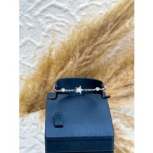 Livora Jewelry 925 Ayar Gümüş Zirkon Taşlı Yıldız Kadın Bileklik – Günlük Şıklık