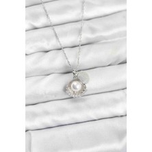 Butik Ayvitrin 316L Çelik Zincir Gümüş Renk Incili Deniz Kabuğu Model Zirkon Taşlı Kadın Kolye