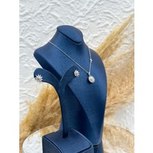 Livora Jewelry 925 Ayar Gümüş Güneş Modeli Taşlı Kolye & Küpe Kadın Takı Seti