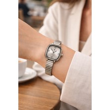 Boris Accessory Kadın Kol Saati Kare Kasa - Gümüş Kadran, Esnek Metal Kordon