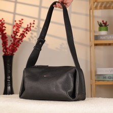 Siyah Renk / Kemer Stil Askılı Deri Çanta - 40307 , Hakiki Deri , Bayan Çanta