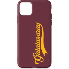iPhone 11 Pro Max Uyumlu Galatasaray El Yazı Bordo Silikon Lisanslı Telefon Kılıfı