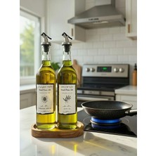 Trend Home Life Ahşap Stantlı Amber 2'li 750 ml Zeytinyağı Sıvıyağ Şişesi Yağdanlık Yağlık