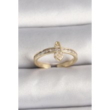 Shoplet Buğz Pirinç Gold Renk Zirkon Taşlı Inci Detay Kilit Kalp Figür Ayarlanabilir Yüzük