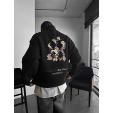 "borders Do Not Affect Art" Oversize Quarter-Zip Sweatshirt