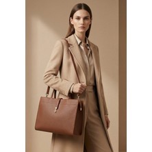 Gaia Rinaldi Kadın Siyah Evrak Çantası, Kilit Detaylı, 3 Bölmeli, Ayarlanabilir Askılı