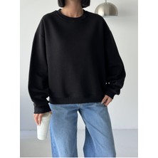 Bejna Kadın Bol Kesim Bisiklet Yaka Basic Sweatshirt