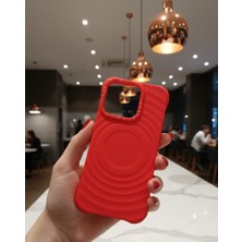 KumOziShop iPhone 15 Pro Uyumlu Mat Magsafe Özellikli Damla Desenli Kılıf