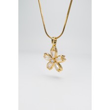 Stella Fortis Kiraz Çiçeği Kadın Kolye – Kristal Taşlı Zarif ve Işıltılı Tasarım | Altın & Gümüş