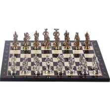Braventa Collection Gifthome 4108 Metal Ispanyol Satranç Takımı Orta Boy Parlak ve Ceviz Tahtası, 37X37X1.2 cm