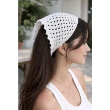 Ges Shop Kadın Beyaz El Örgüsü Üçgen Tasarım Model Bandana Saç Aksesuarı