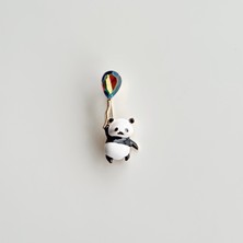Vesce Atelier Uçan Balonlu Panda Broş